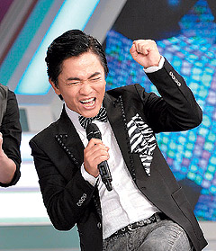 台艺人称大陆综艺节目砸钱又拼命 担忧台湾节目