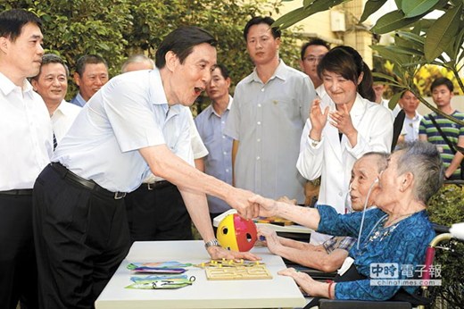 ��Ӣ�ţ�����ƽ�½����������˺ܶ���������֮��