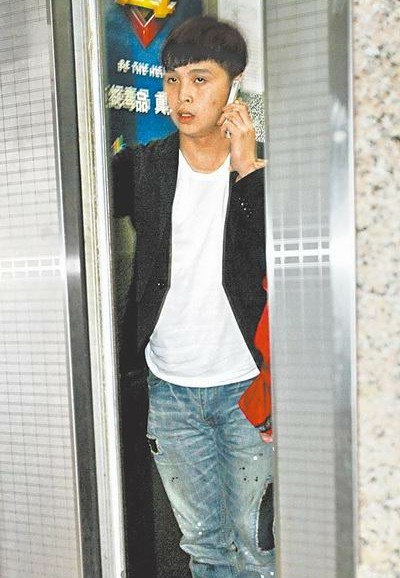 ̨�塶��ѧ����û����ס�������������⳵˾��