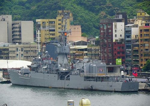 济阳级护卫舰图片