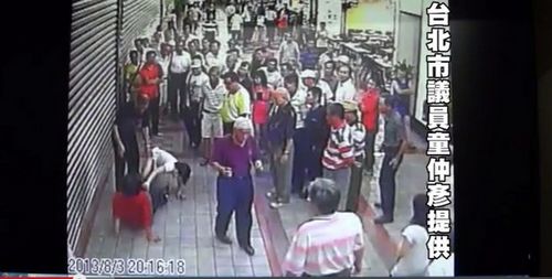 ̨�������õ�ˣ�ݴ̴�½���Ӵ����ֳ�Ѫ���߰�