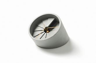 ��ѧ����ҵ��һ��ˮ���ָ�߽�ŷ�������