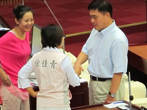 �������κ�������ϯΪѡս�ɰܸ����ǳ�̬