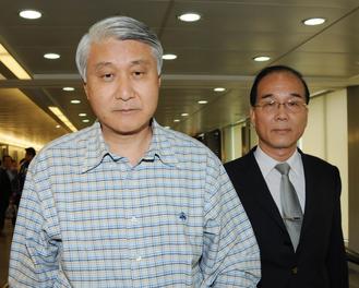 ̨�嵱��פ�Ա���ĩ�Ρ���ʹ������̨��