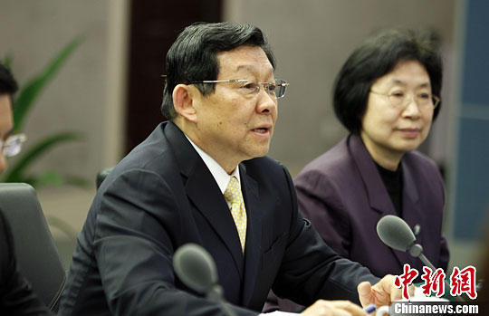 �µ������ʾ�ó�ŷ�̨̨��ҵ�ߣ�����̨����ҵ