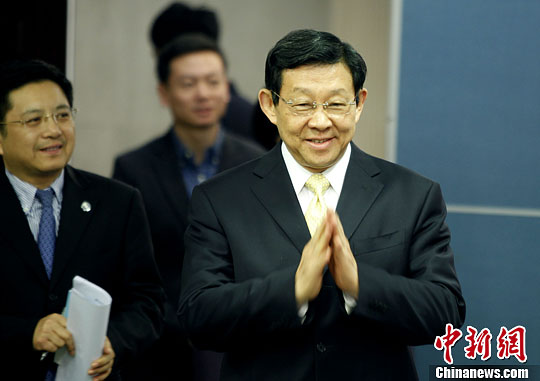 �µ���ǰհ���º��׷�̨��ʵ���˽�ȿ����ϸ�����