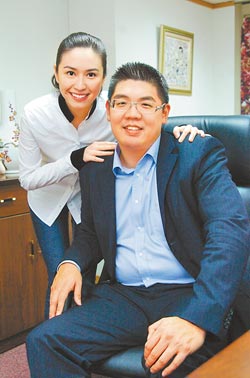 ����ʤ�Ĵ��ں�����ѡ̨���г���Ӣ�ţ����س�ѡ