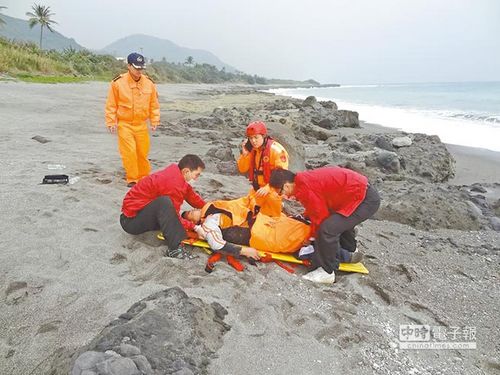 ���Ӻ���Ư60��Сʱ��Ⱥ�Ѽ�ӱ���ľ������