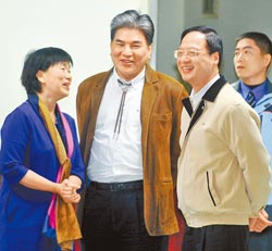 ��Ӣ�ų䵱�����л��⽭�������Դ��������ᡱ