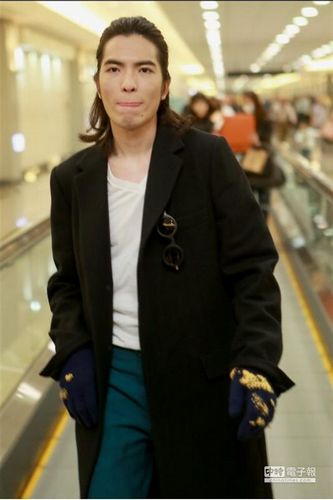 �����ڰ�ʾ���������޳��ͣ���һ�������Ͳ���