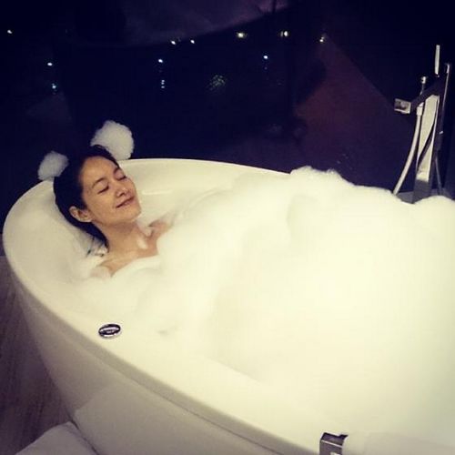 Ů��Janetɹԡ������׷���߲߻���ϲ�ɶԣ�ͼ��