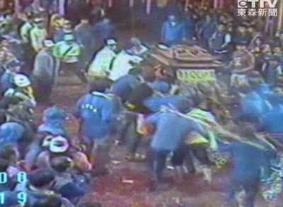 百年神轿被撞碎高雄旗津天后宫全力缉凶(图)