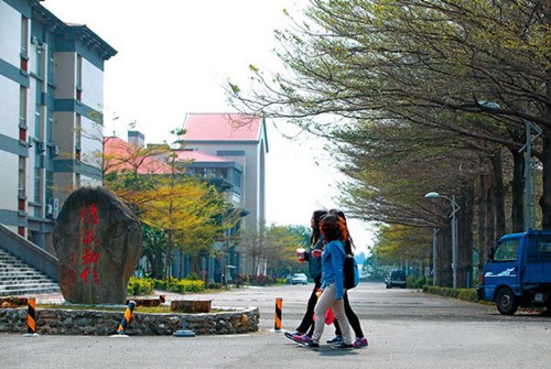 台湾10所大学面临倒闭2016年起将出现倒闭潮(图)