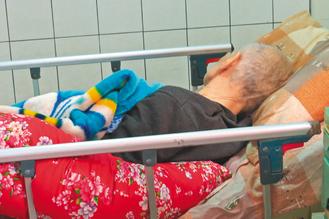 ����Ժ�����������ϴ��ˡ��մ�ʬ��ͼ��