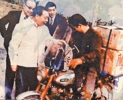 �������������ֲ������Ҷ�����Ʋ��׷������