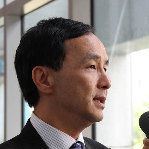 ��Ӣ���ƹ��񵳸ĸ������ף����Ӧ��������