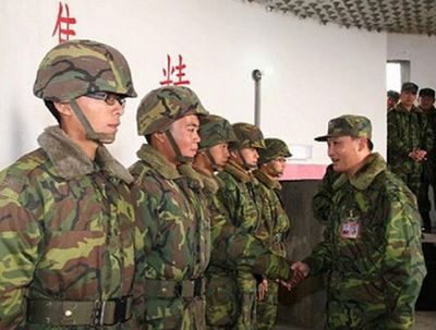 台湾防务部门:遭误判性别女子当兵一年 已协助退役