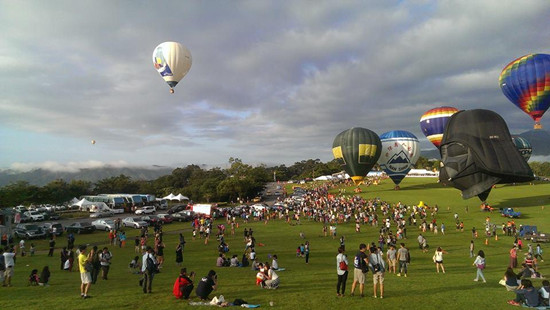18颗热气球台东升空“黑武士”也上天(图)