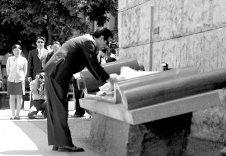 ̨������ٰ����ս��ʾ�ձ���ʷΪ��