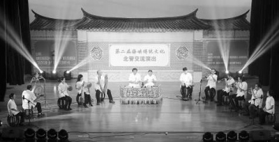 ���ܣ�ͬ��ͬϵ����̨������û�