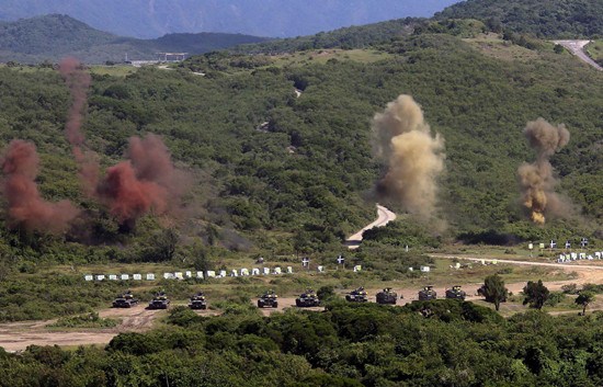 ̨��������30�š���ϰ���վ������²��ݣ���ͼ����2��