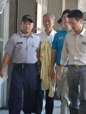 ǰ�������Ͷ��³�κӦ�䱻����������į��ͼ��