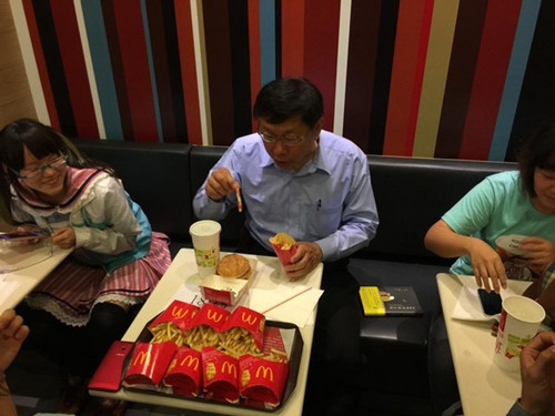 �����������ò�����8�ݴ��������ѵ�٩������