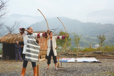 ����̨�壺�߽����¿���