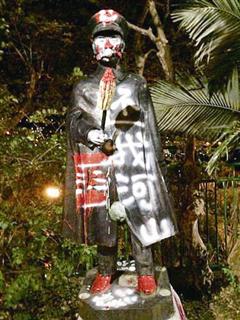 ����ʯͭ�񱻶�����ѣ��Ͻ����Ǳ߻�ò�զ����