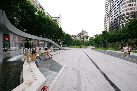 图为台中新兴观光景点草悟道.(台湾"中央社"资料照片)