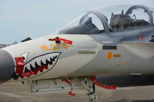 �շ�������̨�վ�Ϳ���ձ������ѣ���̨�幻����