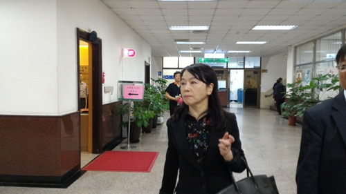 ��Ӣ�Ÿ�����ޢ����ͥ��ʦ���봫�������ͥ��֤