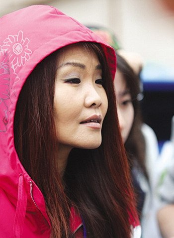 冬日那为刘翔不惜爬墙 刻薄提问"逼哭"史冬鹏