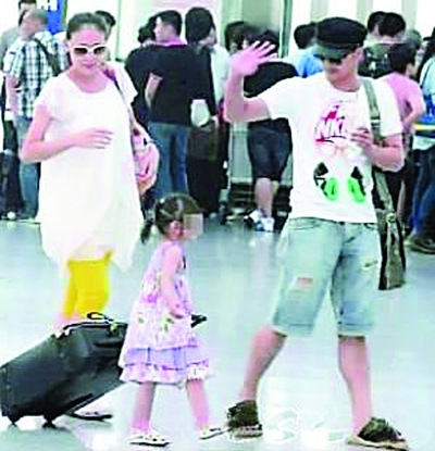 ����ΪҪ�к����·��Ҷһ���ѻ������£�ͼ��