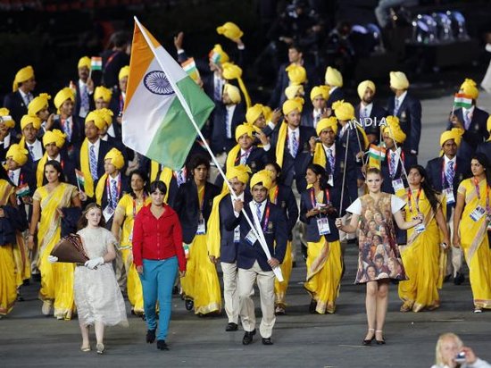 ��Ļʽ�ϻ���ӡ�ȴ����ŵĺ���Ů������ȷ��