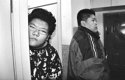 才力家中随处是药盒女儿:若变瘦想穿漂亮衣服