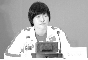 Ҷʫ��¼�ƶ̳�������Ƭ�ڴ����Ի�Ͻ�����ͼ��