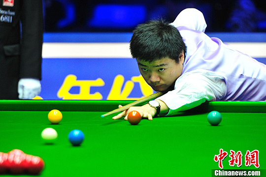 斯诺克海口赛:丁俊晖领先险遭逆转惊险晋级16强