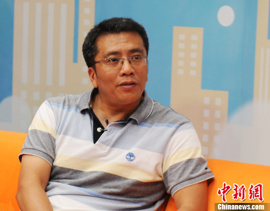 �Ϻ���:�����ǲ��ǲ���ְ�����������β���ƽ