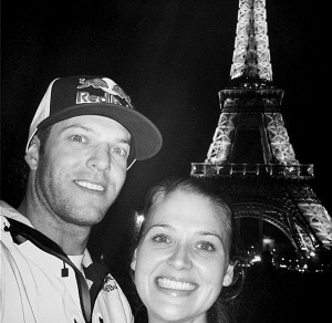 ����Ħ�г��������������¸ն���3��δ���ޣ�ͼ��