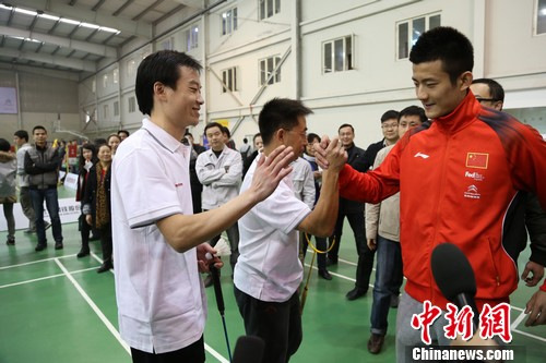 ������ѩ�Ǳ�������ָ���ݸ�ѡ���а����ۣ�ͼ��