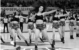 ���ݱ���ͦ��CBA������4ǿ����ƿ�����NBA��ͼ��