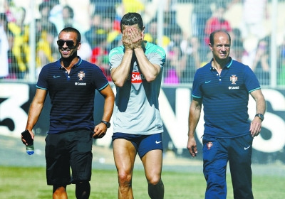 C��ѵ����ǰ�˳���ϥ�ǹұ�������ʧ�����飨ͼ��