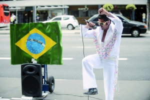 ������ͷΪ����������è������������high�裨ͼ��