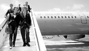 ����ʱ�������ٰ�������ս���һ��С������ͼ��