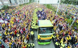 ��ǰ�ؼҴ�����ͬ:�����е���ӭ������á�ͼ��