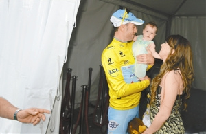 �����������ں��޶���ף������������ɣ�ͼ��