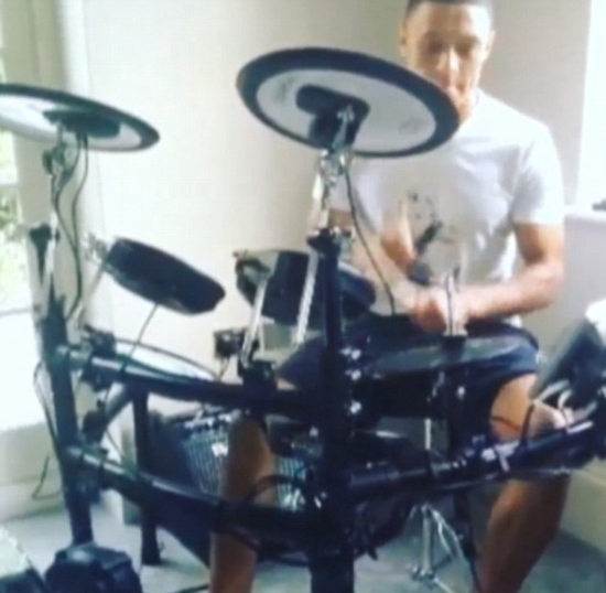 ��ɭ���������ɹ����գ����������͵����ͼ��