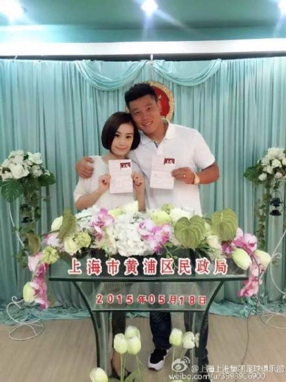 �̻ۿ���Ů��ϲ����Ե��ҵ����˫���գ�ͼ����2��