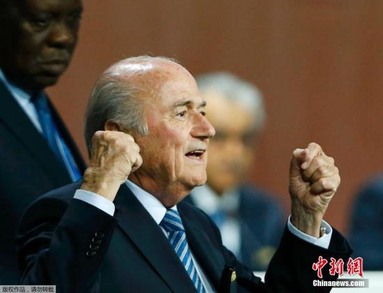 “争议人物”布拉特:精通4国语言打造足球商业帝国